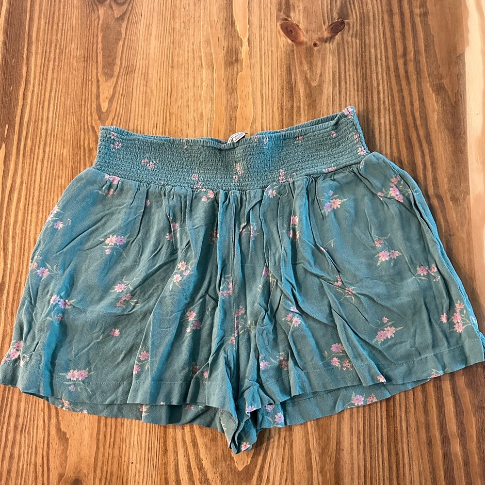 American Eagle Floral Shorts